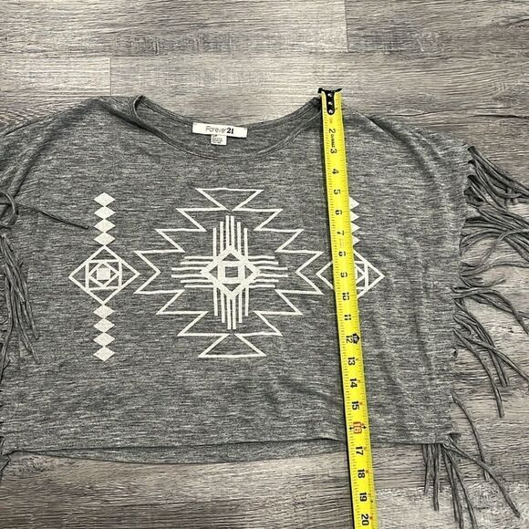 Forever 21 gray fringe southwestern print crop top - S - Picture 9 of 11